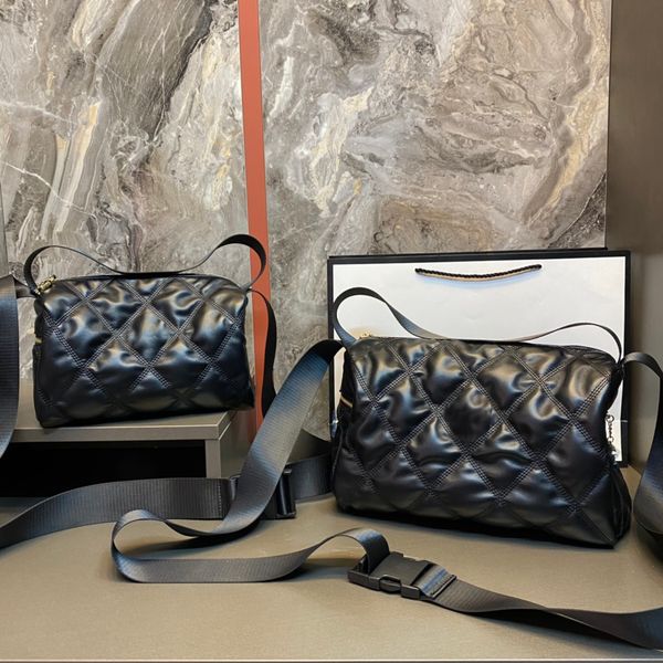 fashion handbag shoulder bag women handbags cross body bags wear-resistant material with large capacity
fashion handbag shoulder bag women handbags cross body bags wear-resistant material with large capacity