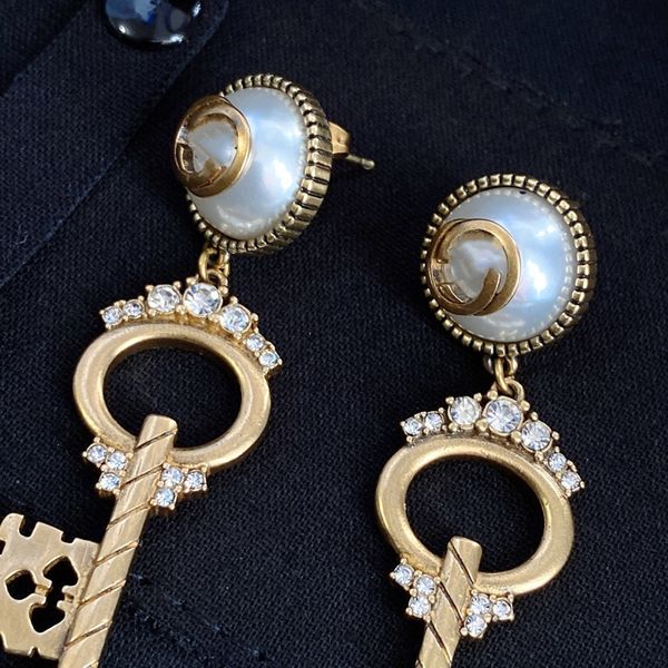70% off luxury jewelry 2021 family's new earrings, personalized key, exaggerated design, brass earrings 8rx9, Golden
70% off luxury jewelry 2021 family's new earrings, personalized key, exaggerated design, brass earrings 8rx9, Golden