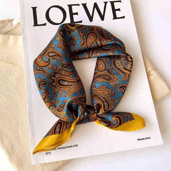 scarves cashew flower mulberry real silk 53 * 53 small square scarf for men and women, Blue;gray
scarves cashew flower mulberry real silk 53 * 53 small square scarf for men and women, Blue;gray