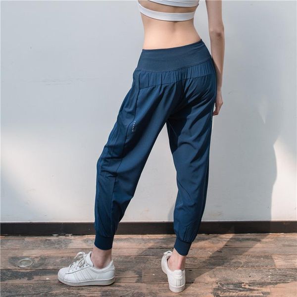 yoga outfits pants loose leggins sport women fitness gym leggings sweat active wear jogging harem athletic sweatpants, White;red
yoga outfits pants loose leggins sport women fitness gym leggings sweat active wear jogging harem athletic sweatpants, White;red