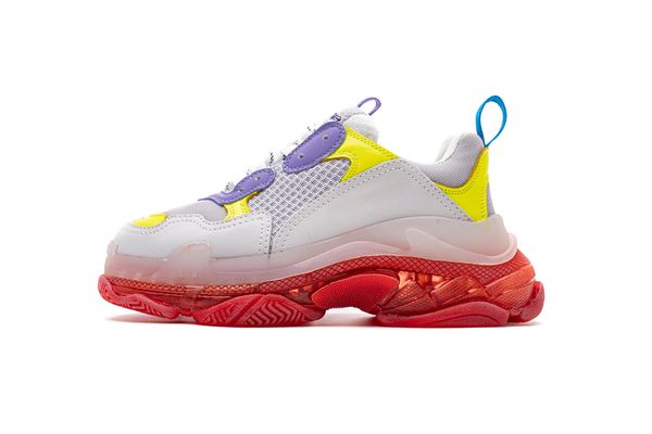 paris casual shoes triple s 2021 clear sole trainers dad shoe sneaker black oversized mens womens beige quality runners chaussures 541624w 
paris casual shoes triple s 2021 clear sole trainers dad shoe sneaker black oversized mens womens beige quality runners chaussures 541624w