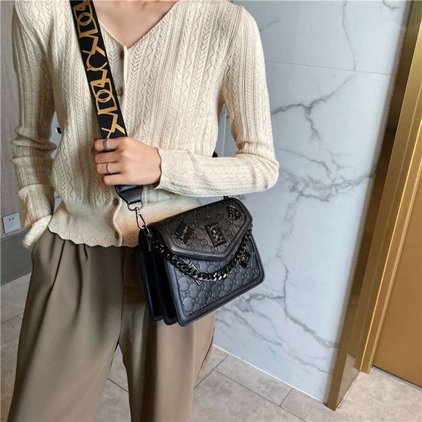 hbp luxury designerbag women's autumn 2020 new chain pu small square texture fashion one shoulder messenger bag
hbp luxury designerbag women's autumn 2020 new chain pu small square texture fashion one shoulder messenger bag