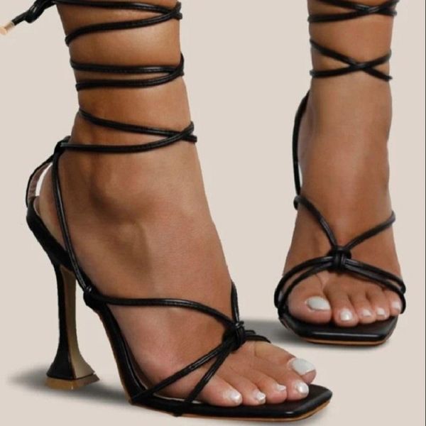 sandals 2021 summer super high heels women fashion elegant sandles thin vintage black shoes for sandal
sandals 2021 summer super high heels women fashion elegant sandles thin vintage black shoes for sandal