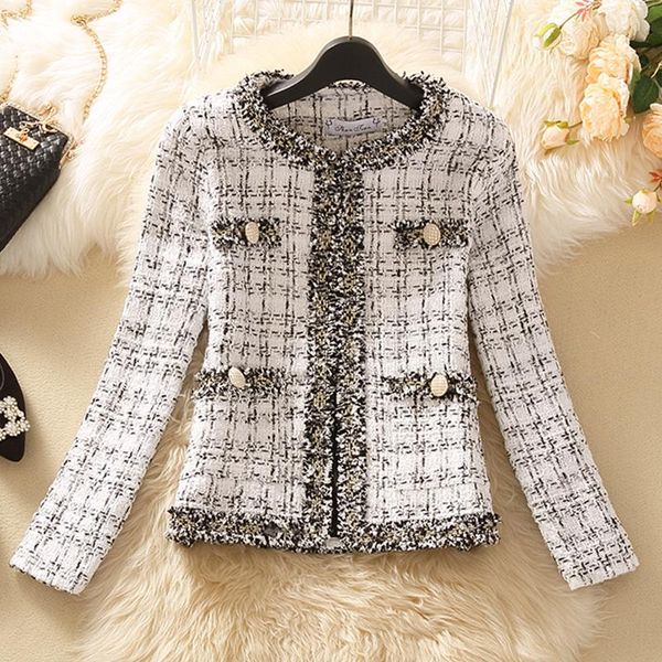 women's jackets runway autumn winter tassel tweed jacket elegant vintage slim plaid outwear female short coat casacos, Black;brown
women's jackets runway autumn winter tassel tweed jacket elegant vintage slim plaid outwear female short coat casacos, Black;brown