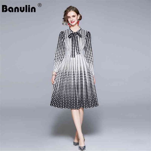 fashion designer runway long sleeve dress women's bow tie gradient dot print slim partry vestidos spring summer 210603, Black;gray
fashion designer runway long sleeve dress women's bow tie gradient dot print slim partry vestidos spring summer 210603, Black;gray