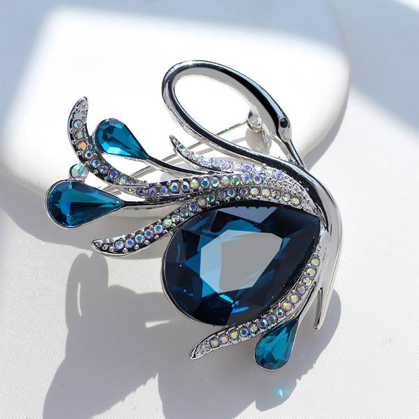 wholesale custom diamond imported shijia austrian crystal swan brooch, Gray 
wholesale custom diamond imported shijia austrian crystal swan brooch, Gray