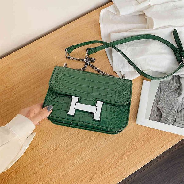 luxury design handbag 2021 new single shoulder crossbody bag, square pu lady's bag, crocodile design
luxury design handbag 2021 new single shoulder crossbody bag, square pu lady's bag, crocodile design