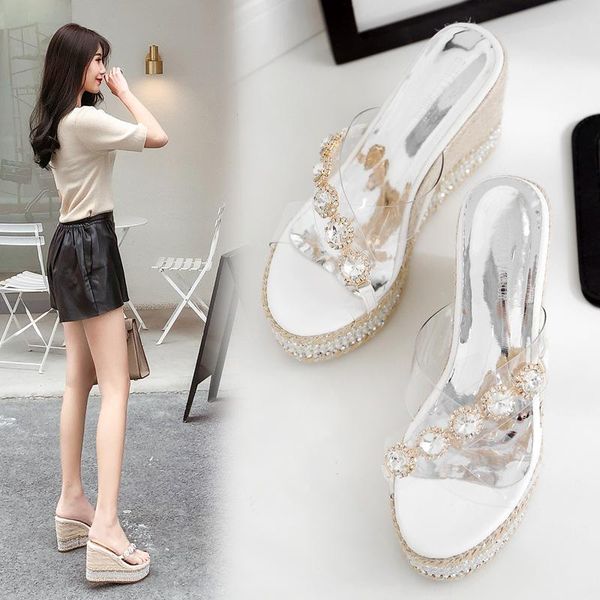 slippers casual cross-tied shoes woman 2021 heeled mules on a wedge low glitter slides string bead platform pantofle shale femal, Black
slippers casual cross-tied shoes woman 2021 heeled mules on a wedge low glitter slides string bead platform pantofle shale femal, Black
