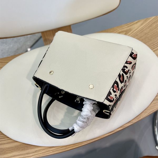 designer crossbody bag handbags tote ladies handbag shoulder bags totes genuine leather luxury different styles evening party with the origi
designer crossbody bag handbags tote ladies handbag shoulder bags totes genuine leather luxury different styles evening party with the origi