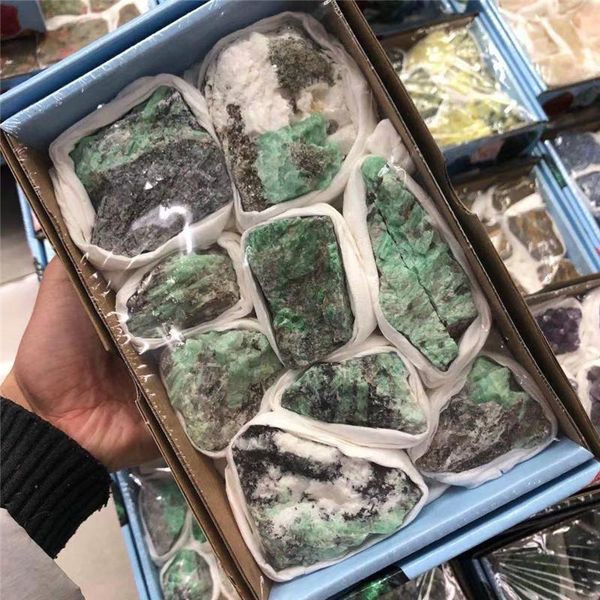decorative objects & figurines natural emeralds quartz crystal green mineral samples and crystals healing druzy for home decoration gift
decorative objects & figurines natural emeralds quartz crystal green mineral samples and crystals healing druzy for home decoration gift