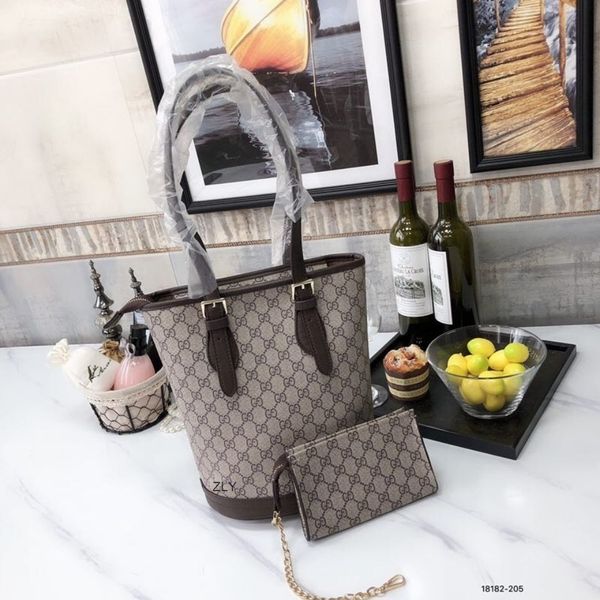 2021 new coolgio counter genuine bag middle fashion women's one shoulder portable bucket zly bags handbag women luxurys bags
2021 new coolgio counter genuine bag middle fashion women's one shoulder portable bucket zly bags handbag women luxurys bags