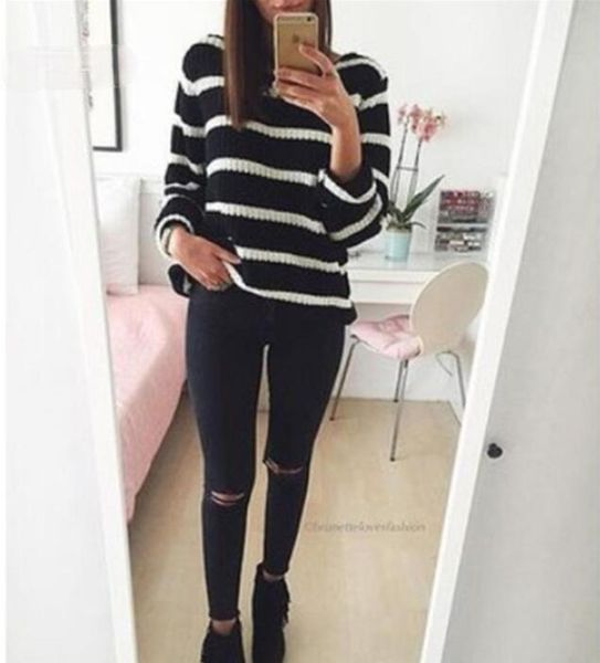 women's sweaters korean sweater women casual striped round neck loose knit and pullovers vestidos autumn winter fashion, White;black 
women's sweaters korean sweater women casual striped round neck loose knit and pullovers vestidos autumn winter fashion, White;black