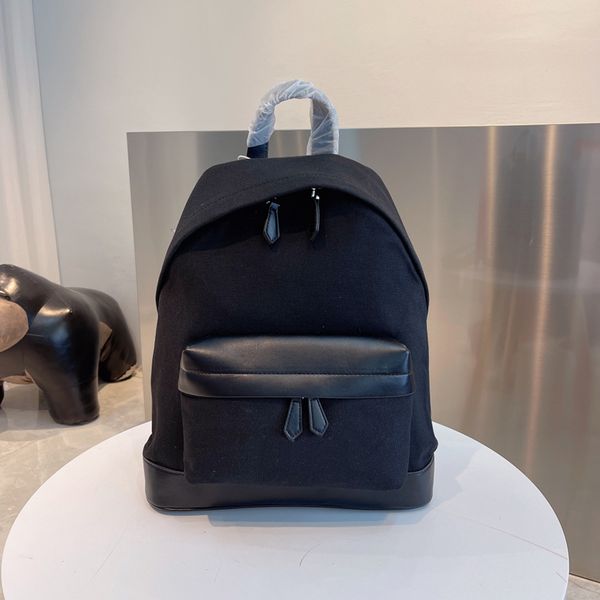 5a+ designer tote bag luxury handbag high-quality canvas backpack style handbags classic fashion brand high-capacity two colors with the ori
5a+ designer tote bag luxury handbag high-quality canvas backpack style handbags classic fashion brand high-capacity two colors with the ori