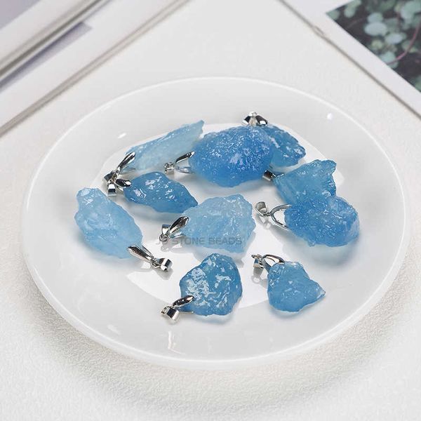 single design semi rough blue stone natural aquamarine random size 1pc wholesale, Bronze;silver
single design semi rough blue stone natural aquamarine random size 1pc wholesale, Bronze;silver