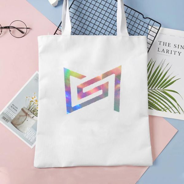 storage bags 1 pcs kpop super m kai baekhyun taemin taeyong lucas mark logo shoulder bag canvas handbag student fashion tote
storage bags 1 pcs kpop super m kai baekhyun taemin taeyong lucas mark logo shoulder bag canvas handbag student fashion tote