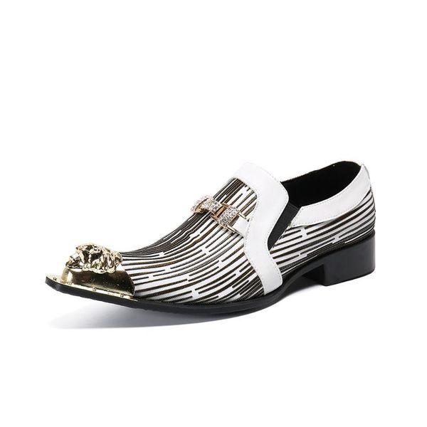 dress shoes autumn and winter men's 2021 fashion casual korean board, Black 
dress shoes autumn and winter men's 2021 fashion casual korean board, Black