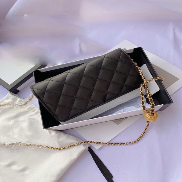 hand designer handbags the new chain golden genuine 2021 bao women brand ball bags 2021 luxurys designers purses bags messenger theeu
hand designer handbags the new chain golden genuine 2021 bao women brand ball bags 2021 luxurys designers purses bags messenger theeu