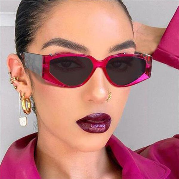 cat eye small sunglasses women fashion triangle retro men sun glasses vintage shades square oculos designer uv400, White;black
cat eye small sunglasses women fashion triangle retro men sun glasses vintage shades square oculos designer uv400, White;black