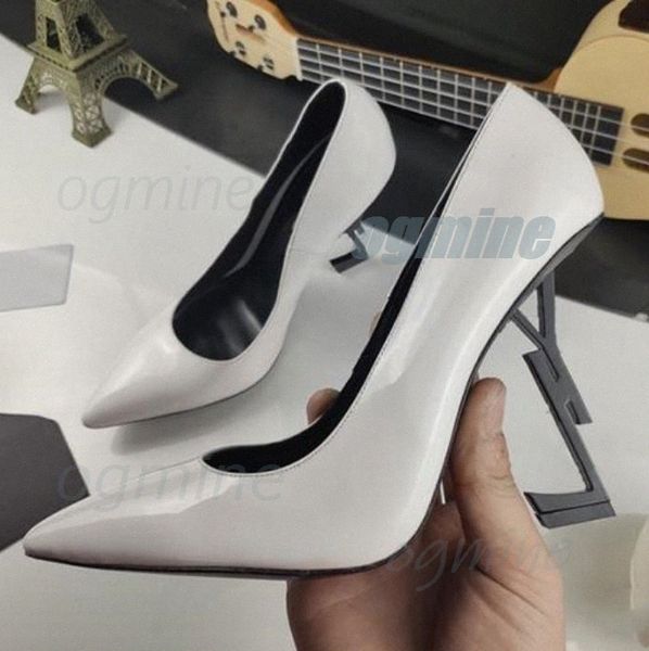 2021 classic women shoes sandals fashion beach alphabet heels bottom dress shoe lady sandal leather suede high heel slide o5gt#, Black
2021 classic women shoes sandals fashion beach alphabet heels bottom dress shoe lady sandal leather suede high heel slide o5gt#, Black