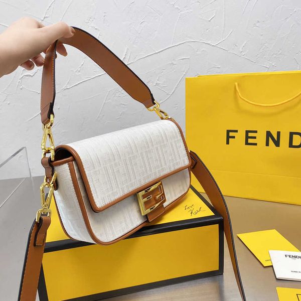 f family's new colorful french stick armpit candy color embroidery classic small square shoulder fashion bag storage bags
f family's new colorful french stick armpit candy color embroidery classic small square shoulder fashion bag storage bags