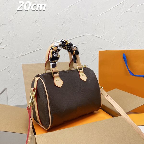 speedy pillow bags handbag tote bag crossbody shoulder bags embossed l letter genuine leather multiple colors removable belt lock key
speedy pillow bags handbag tote bag crossbody shoulder bags embossed l letter genuine leather multiple colors removable belt lock key