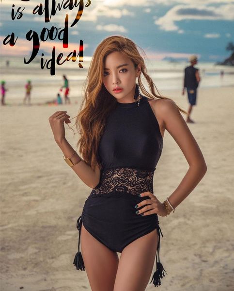 one-piece suits lace patchwork see-through tassel swimsuit is a conservative tummy cover-up with steel brace gathered
one-piece suits lace patchwork see-through tassel swimsuit is a conservative tummy cover-up with steel brace gathered