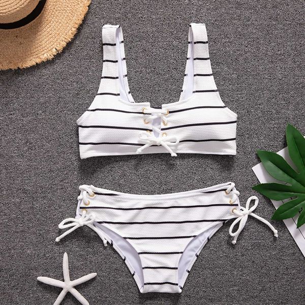 women's new fashion chest eyelet lace up gathered swimsuit spring holiday bikini, White;black
women's new fashion chest eyelet lace up gathered swimsuit spring holiday bikini, White;black