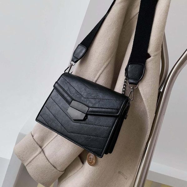 evening bags solid color pu leather crossbody for women 2021 small shoulder simple bag female chain handbags and purse
evening bags solid color pu leather crossbody for women 2021 small shoulder simple bag female chain handbags and purse