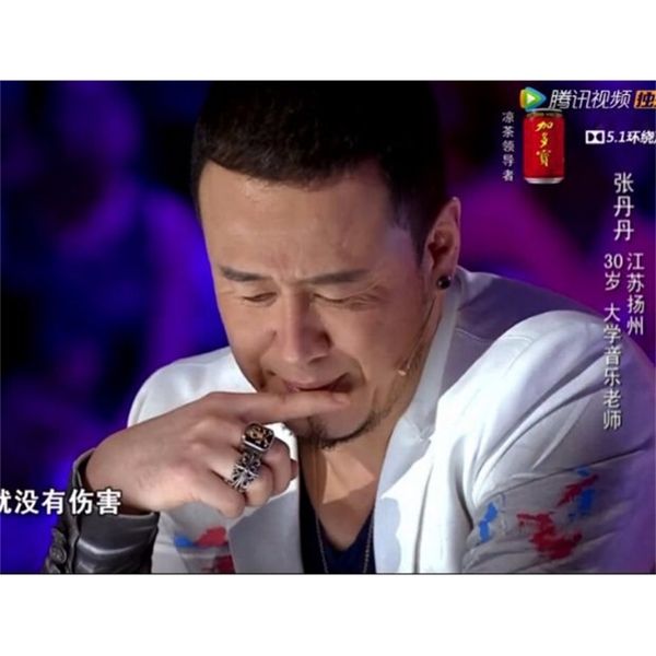 factory outlet luxury party favor chrome/hearts rings quan zhilong gd titanium steel croix same cross ring men's and women's fashi
factory outlet luxury party favor chrome/hearts rings quan zhilong gd titanium steel croix same cross ring men's and women's fashi