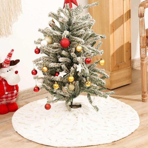 christmas decorations 90/120cm round feathers embroidered tree skirt apron home decoration
christmas decorations 90/120cm round feathers embroidered tree skirt apron home decoration