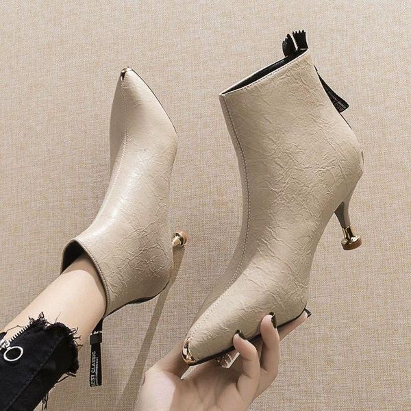 boots short women's autumn and winter 2021 mart pointed high heels stiletto spring thin single, Black
boots short women's autumn and winter 2021 mart pointed high heels stiletto spring thin single, Black