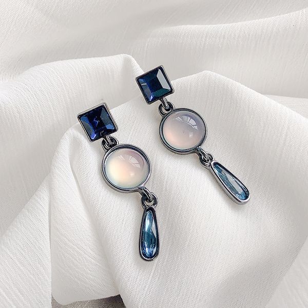 korean fashion new earrings female s925 silver needle opal net red temperament, Golden
korean fashion new earrings female s925 silver needle opal net red temperament, Golden
