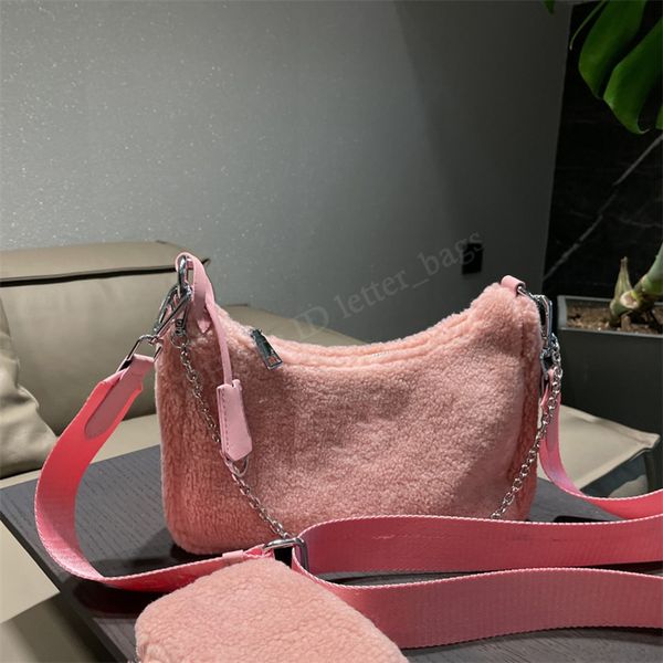 designers wallets handbag shoulder crossbody bags striped tote purse hobos letters geometric lambs wool 3 in 1 solid color coin luxury women, Red;black
designers wallets handbag shoulder crossbody bags striped tote purse hobos letters geometric lambs wool 3 in 1 solid color coin luxury women, Red;black