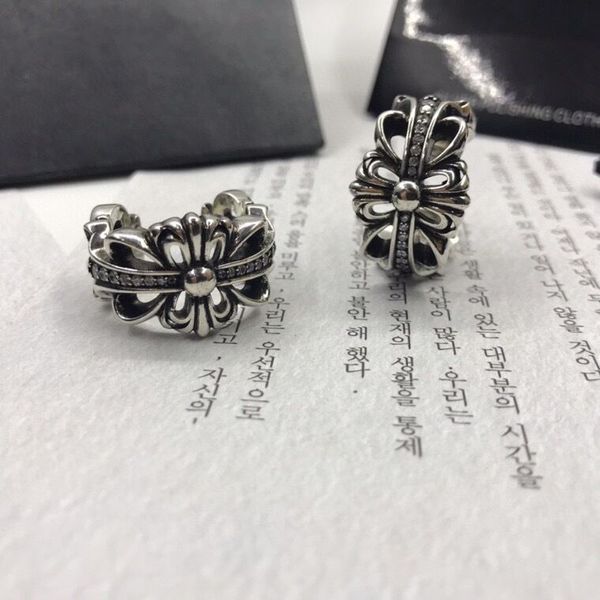 croquet cross flower couple's opening set with diamond personality fashion men's and women's ring, Black
croquet cross flower couple's opening set with diamond personality fashion men's and women's ring, Black