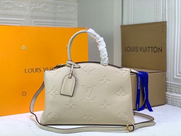 louis vutton bag women luxurys designers shoulder bags alma fashion lady chain messenger bag leather handbags shell wallet purse ladies
louis vutton bag women luxurys designers shoulder bags alma fashion lady chain messenger bag leather handbags shell wallet purse ladies