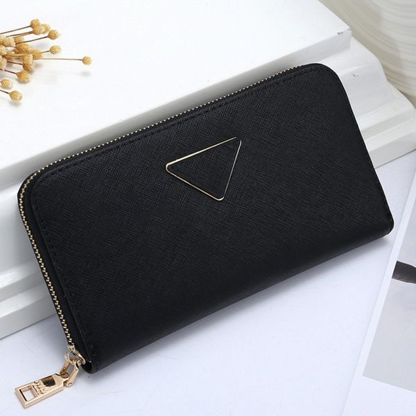 classic designers original box packaging wallets handbag credit card holder fashion men and women clutch with 8 color purse, Red;black
classic designers original box packaging wallets handbag credit card holder fashion men and women clutch with 8 color purse, Red;black