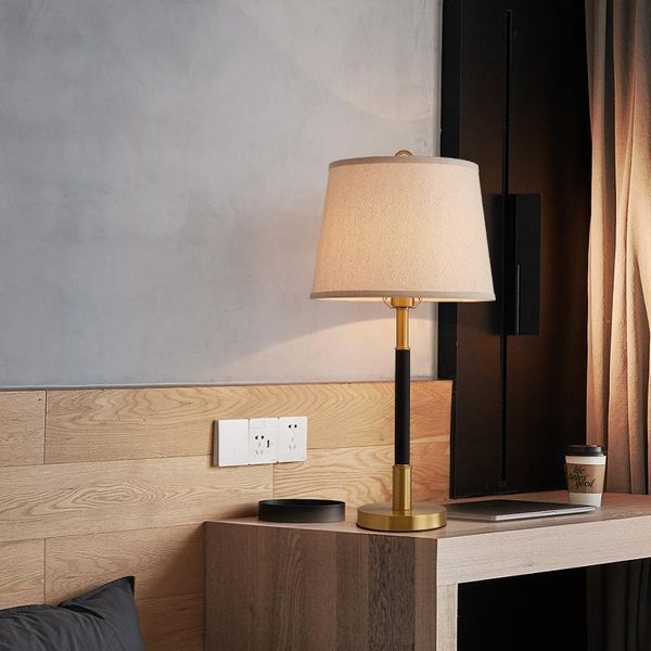 nordic bedside table decoration lamp cloth lampshade reading light for living room bedroom corner night lighting indoor fixtures
nordic bedside table decoration lamp cloth lampshade reading light for living room bedroom corner night lighting indoor fixtures