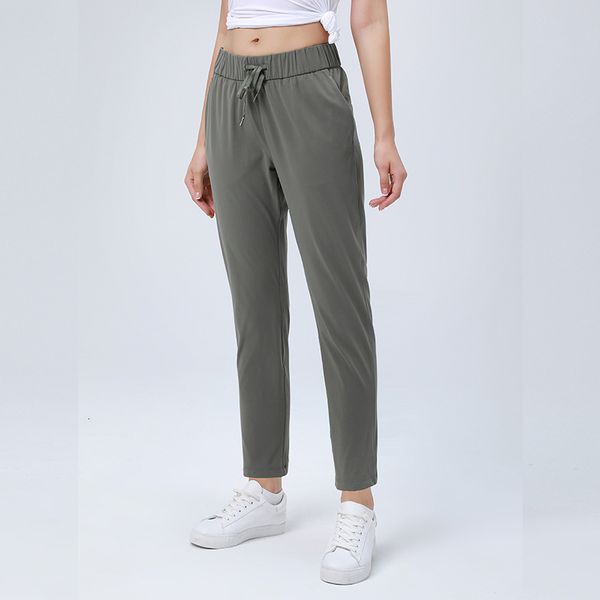 luxury women's tracksuits yoga cloth pocket yoga pants loose friendly quick drying elastic sports casual women's autumn and winter, Gray
luxury women's tracksuits yoga cloth pocket yoga pants loose friendly quick drying elastic sports casual women's autumn and winter, Gray