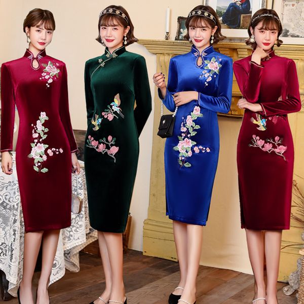 elegant orientale women knee-length embroidery velour qipao chinese mandarin collar gold velvet cheongsam oversize 4xl, Red
elegant orientale women knee-length embroidery velour qipao chinese mandarin collar gold velvet cheongsam oversize 4xl, Red