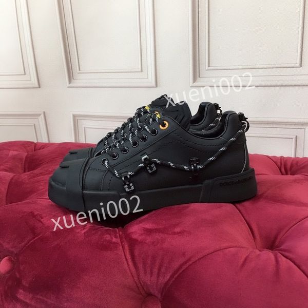 2021 designer luxury sneaker boots mens womens reflective casual shoes party velvet calfskin mixed fiber hc200904, Black
2021 designer luxury sneaker boots mens womens reflective casual shoes party velvet calfskin mixed fiber hc200904, Black