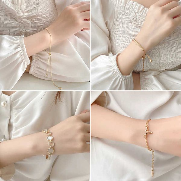 summer girls simple adjustable gold bracelet ins minority design titanium steel non fading korean version hand decoration bad, Golden;silver
summer girls simple adjustable gold bracelet ins minority design titanium steel non fading korean version hand decoration bad, Golden;silver