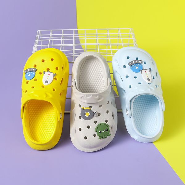 2021 arrivals summer children's clogs slip on breathable cool sandals lightweight boys & girls mules flat slippers big size 24-35 n9f5, Black
2021 arrivals summer children's clogs slip on breathable cool sandals lightweight boys & girls mules flat slippers big size 24-35 n9f5, Black