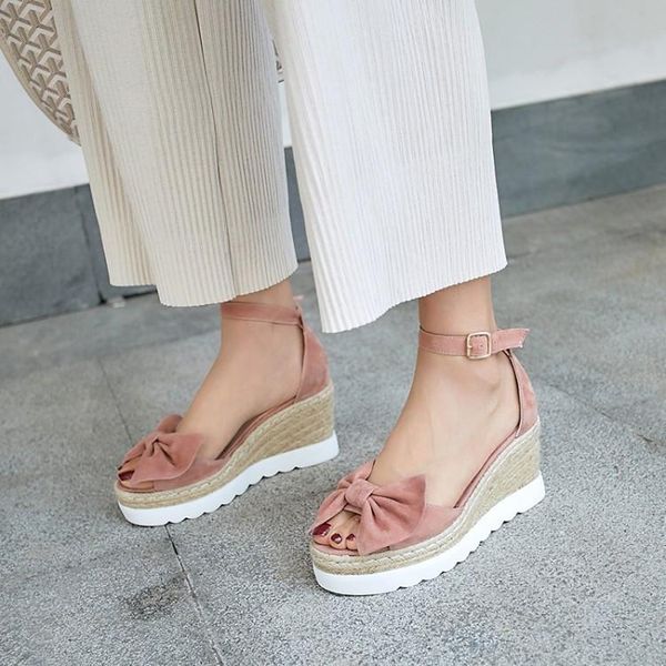 pxelena fashon bowtie weaving wedge high heels platform sandals ladies peep toe ankle strap party kid suede women shoes 2021 new, Black
pxelena fashon bowtie weaving wedge high heels platform sandals ladies peep toe ankle strap party kid suede women shoes 2021 new, Black