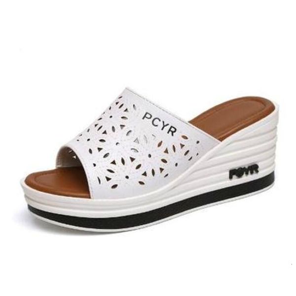 women's slippers 2020 summer fashion drag room with all-match muffin bodem helling thick feet sandals tij shoes woman, Black
women's slippers 2020 summer fashion drag room with all-match muffin bodem helling thick feet sandals tij shoes woman, Black