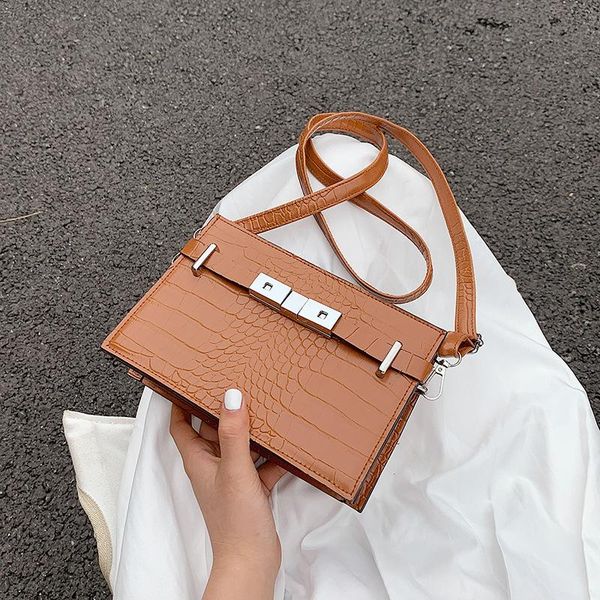 evening bags vintage leather crossbody bag women designer solid color shoulder casual female handbag stone pattern travel purses
evening bags vintage leather crossbody bag women designer solid color shoulder casual female handbag stone pattern travel purses