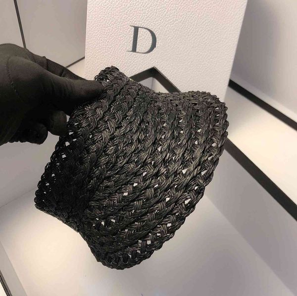 dongdamen's new summer shoes and grass woven hat with no top, Black;white
dongdamen's new summer shoes and grass woven hat with no top, Black;white