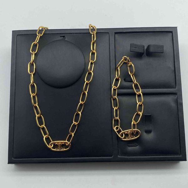 2021 luxury designer jewelry new arc de vintage minimalist chain metal necklace collar choker, Silver
2021 luxury designer jewelry new arc de vintage minimalist chain metal necklace collar choker, Silver