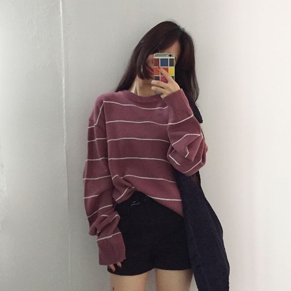 2021 college style new loose striped round neck knitted autumn personality fashion sweater jfq4, White;black
2021 college style new loose striped round neck knitted autumn personality fashion sweater jfq4, White;black