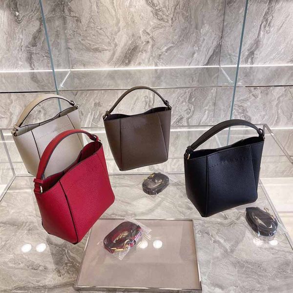 fashion backpack tote purse designers bag leather handbag multi-color wallets clutch crossbody designer bags quality handbags womens classic
fashion backpack tote purse designers bag leather handbag multi-color wallets clutch crossbody designer bags quality handbags womens classic