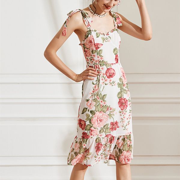 2021 new feminino lao floral sem mangas cinta espaguete cintura alta slash neck babados estilo de frias vestido primavera vero szcj, Black;gray
2021 new feminino lao floral sem mangas cinta espaguete cintura alta slash neck babados estilo de frias vestido primavera vero szcj, Black;gray